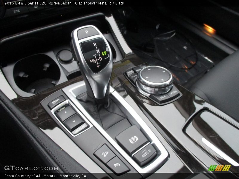 Glacier Silver Metallic / Black 2016 BMW 5 Series 528i xDrive Sedan