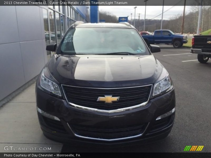 Cyber Gray Metallic / Dark Titanium/Light Titanium 2013 Chevrolet Traverse LS