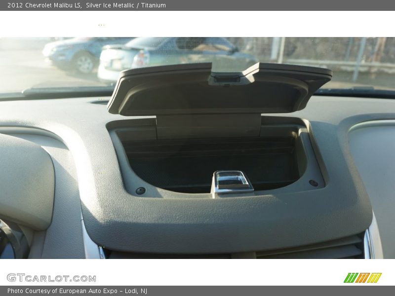 Silver Ice Metallic / Titanium 2012 Chevrolet Malibu LS