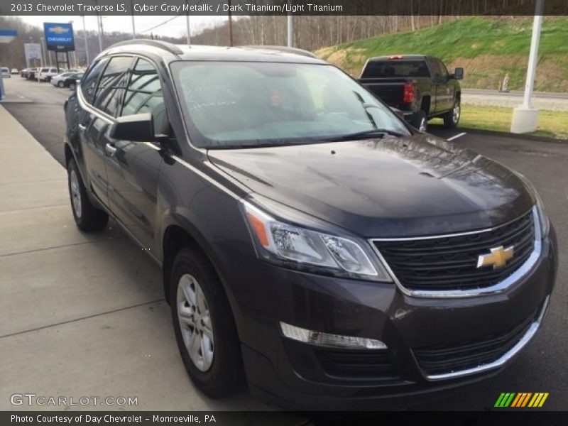 Cyber Gray Metallic / Dark Titanium/Light Titanium 2013 Chevrolet Traverse LS