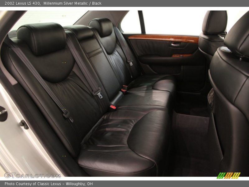 Millennium Silver Metallic / Black 2002 Lexus LS 430