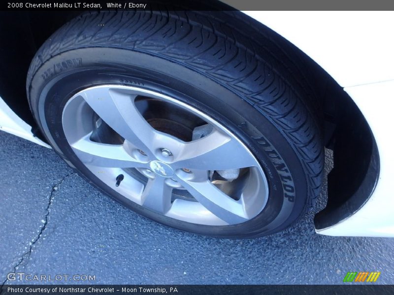 White / Ebony 2008 Chevrolet Malibu LT Sedan