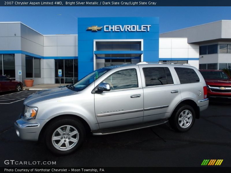Bright Silver Metallic / Dark Slate Gray/Light Slate Gray 2007 Chrysler Aspen Limited 4WD