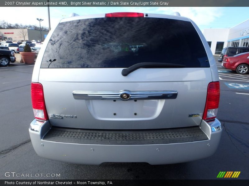 Bright Silver Metallic / Dark Slate Gray/Light Slate Gray 2007 Chrysler Aspen Limited 4WD