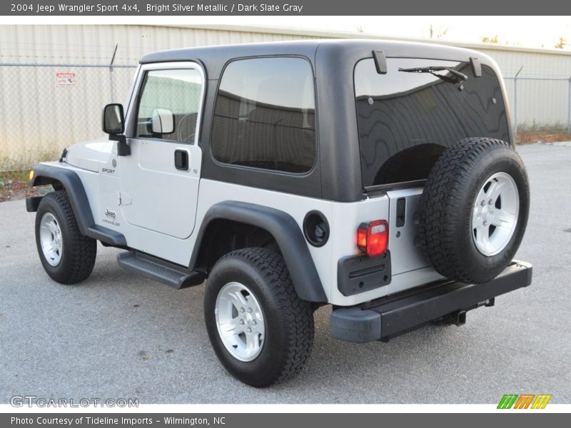 Bright Silver Metallic / Dark Slate Gray 2004 Jeep Wrangler Sport 4x4