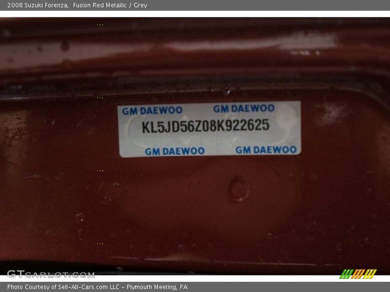 Fusion Red Metallic / Grey 2008 Suzuki Forenza
