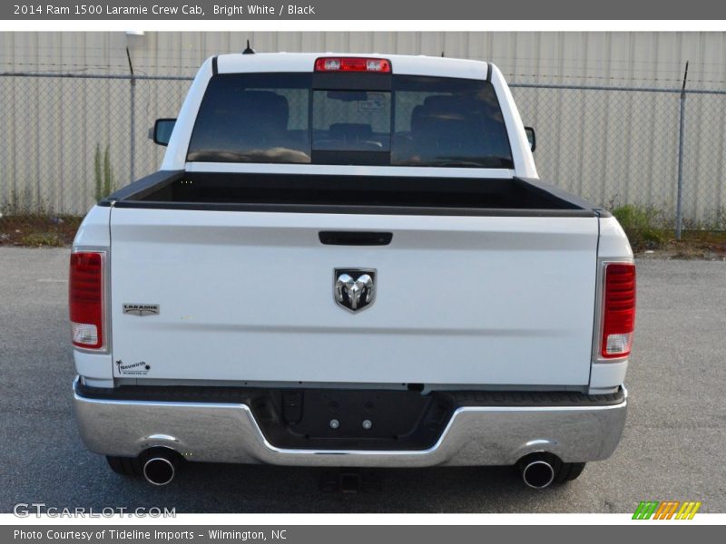 Bright White / Black 2014 Ram 1500 Laramie Crew Cab