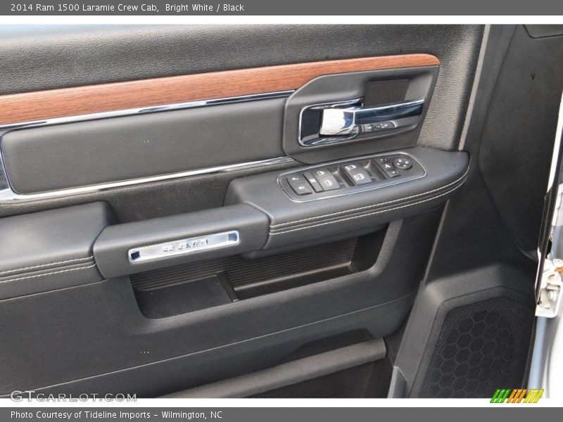 Bright White / Black 2014 Ram 1500 Laramie Crew Cab