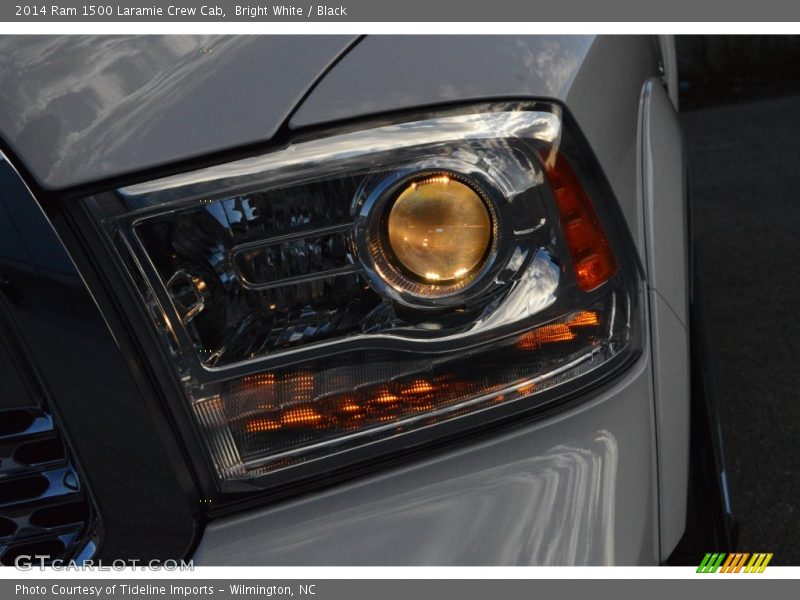 Bright White / Black 2014 Ram 1500 Laramie Crew Cab