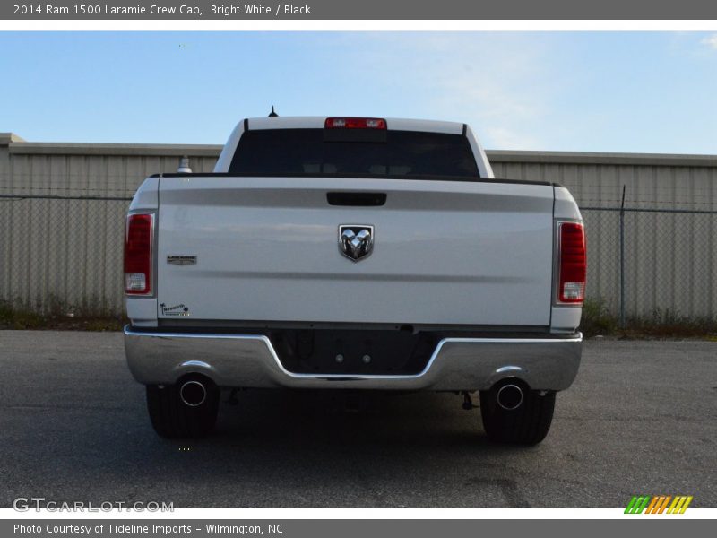 Bright White / Black 2014 Ram 1500 Laramie Crew Cab