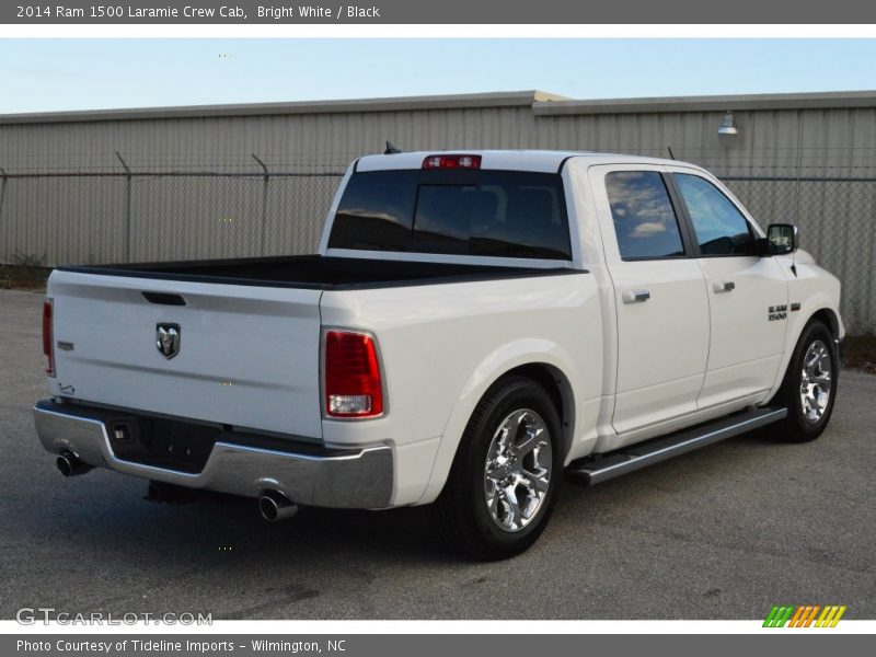 Bright White / Black 2014 Ram 1500 Laramie Crew Cab