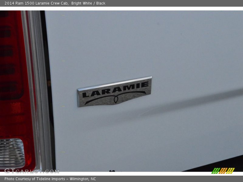 Bright White / Black 2014 Ram 1500 Laramie Crew Cab
