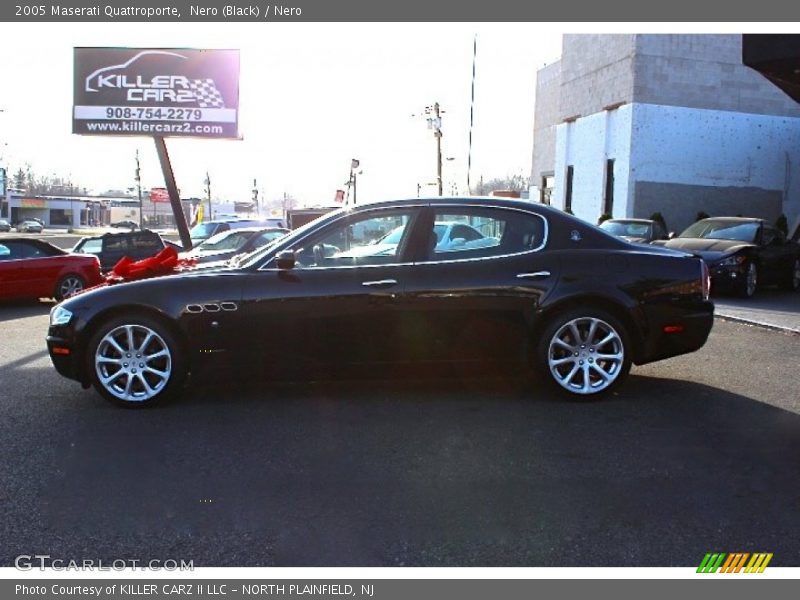Nero (Black) / Nero 2005 Maserati Quattroporte