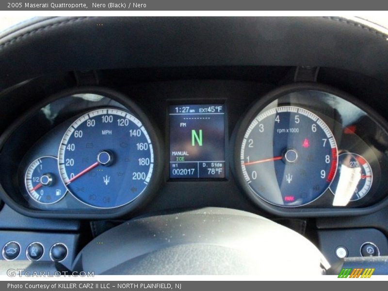 Nero (Black) / Nero 2005 Maserati Quattroporte