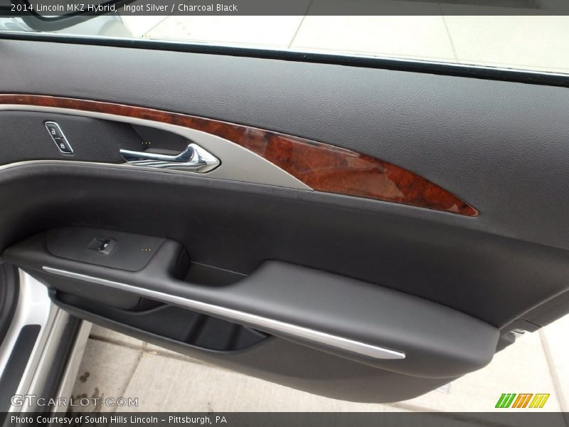Ingot Silver / Charcoal Black 2014 Lincoln MKZ Hybrid