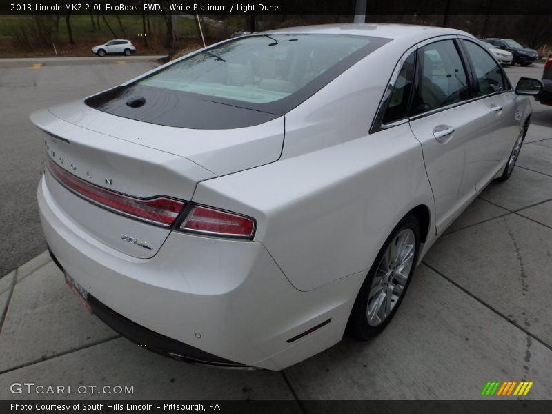 White Platinum / Light Dune 2013 Lincoln MKZ 2.0L EcoBoost FWD