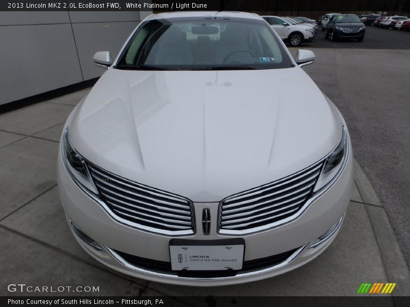White Platinum / Light Dune 2013 Lincoln MKZ 2.0L EcoBoost FWD