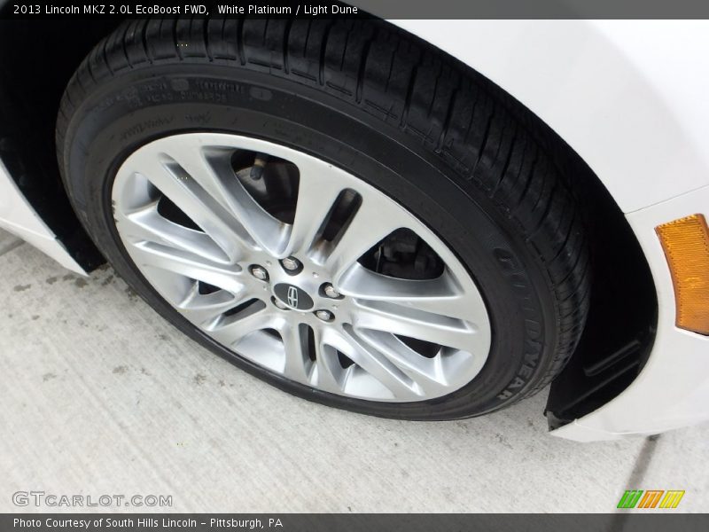 White Platinum / Light Dune 2013 Lincoln MKZ 2.0L EcoBoost FWD