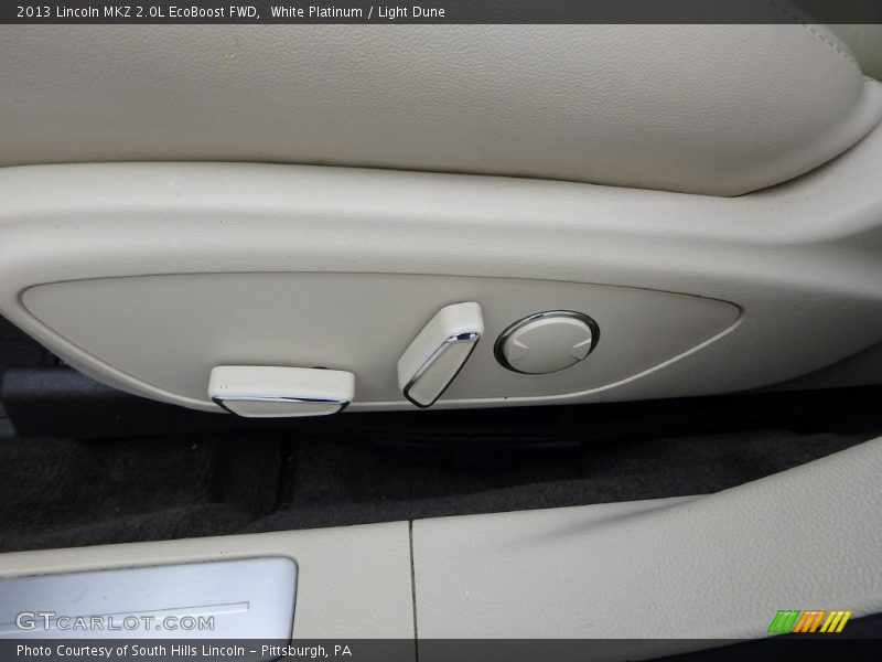 White Platinum / Light Dune 2013 Lincoln MKZ 2.0L EcoBoost FWD