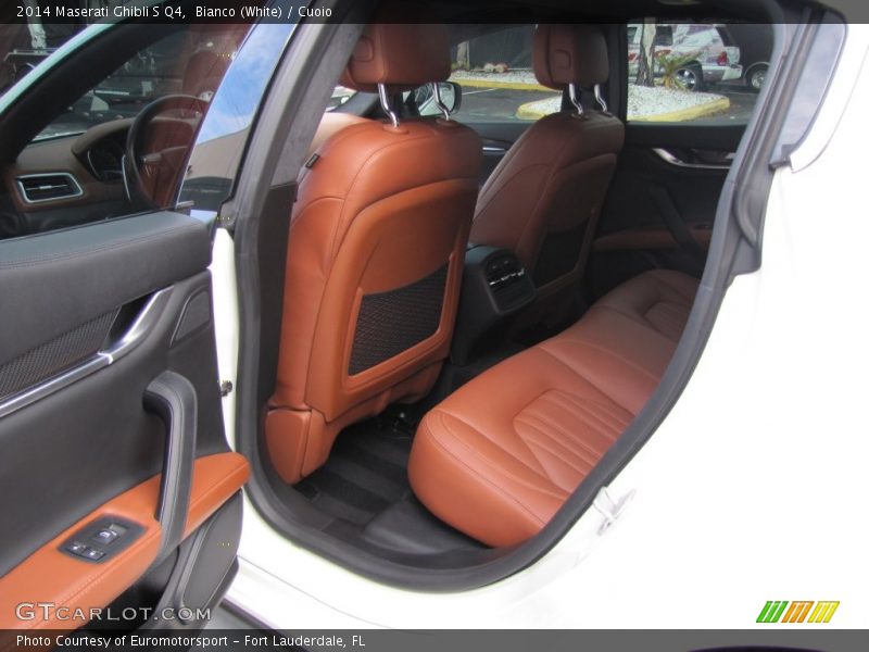 Bianco (White) / Cuoio 2014 Maserati Ghibli S Q4