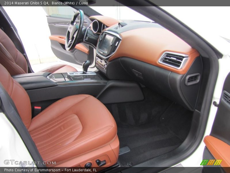 Bianco (White) / Cuoio 2014 Maserati Ghibli S Q4