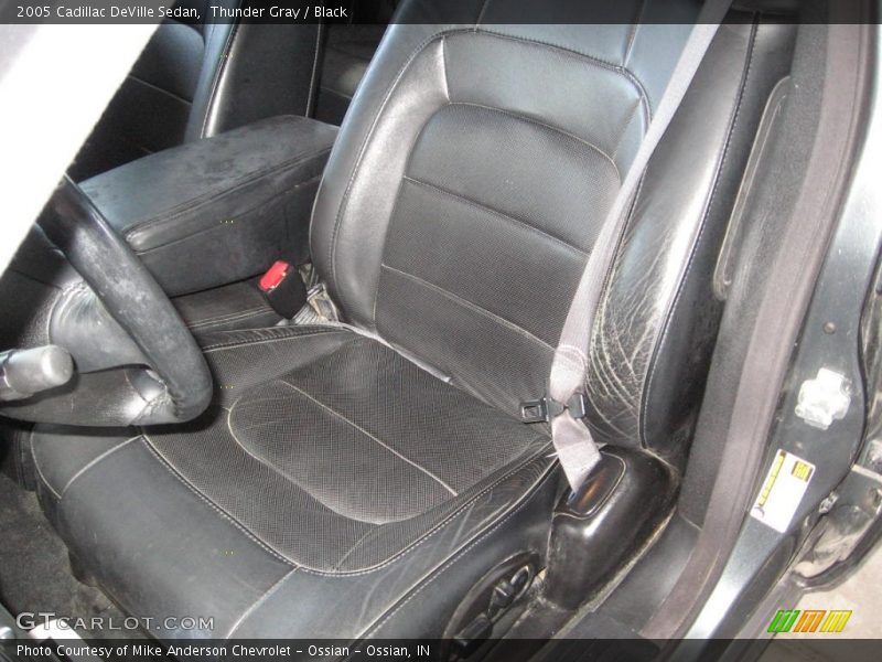 Thunder Gray / Black 2005 Cadillac DeVille Sedan