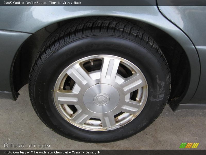 Thunder Gray / Black 2005 Cadillac DeVille Sedan