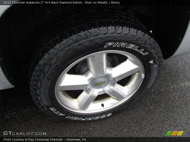 Silver Ice Metallic / Ebony 2013 Chevrolet Avalanche LT 4x4 Black Diamond Edition