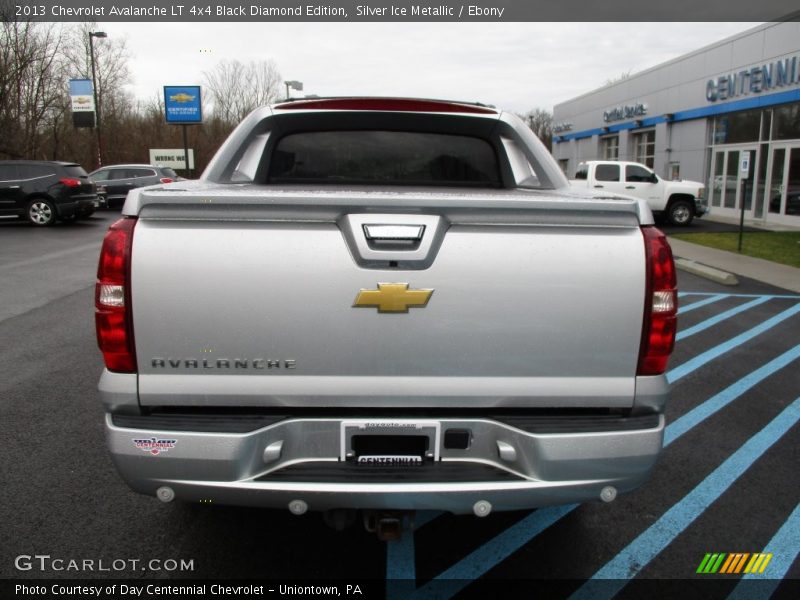 Silver Ice Metallic / Ebony 2013 Chevrolet Avalanche LT 4x4 Black Diamond Edition