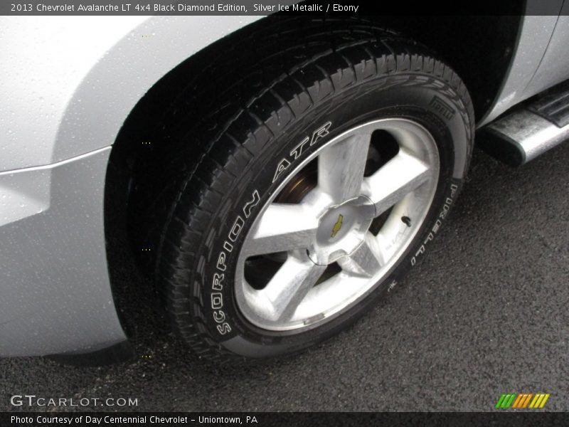 Silver Ice Metallic / Ebony 2013 Chevrolet Avalanche LT 4x4 Black Diamond Edition