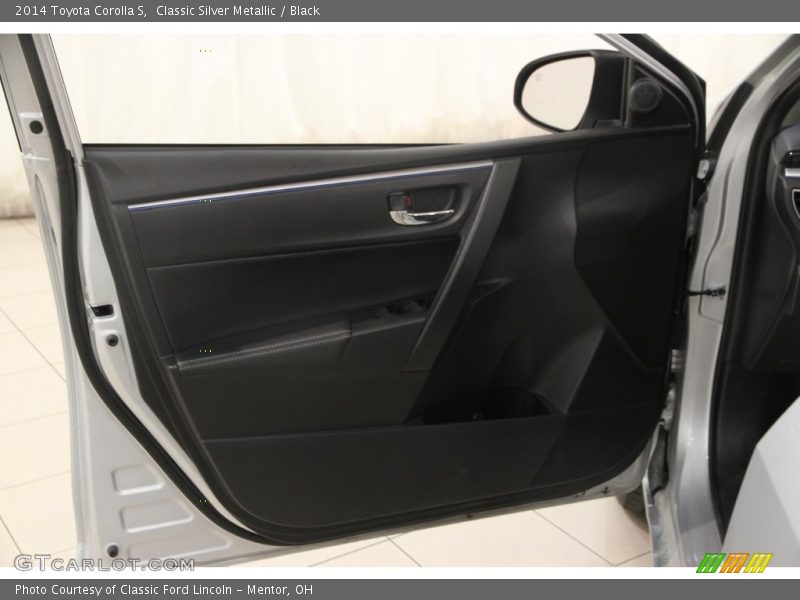 Classic Silver Metallic / Black 2014 Toyota Corolla S