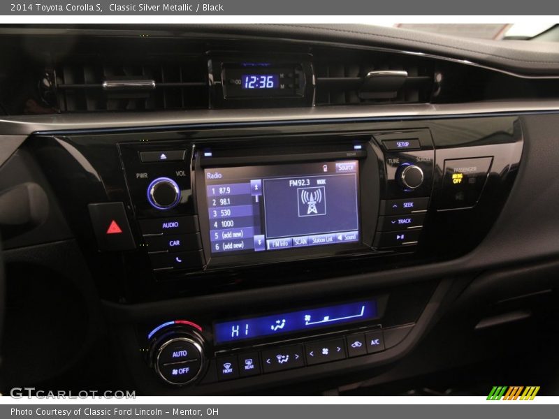 Classic Silver Metallic / Black 2014 Toyota Corolla S
