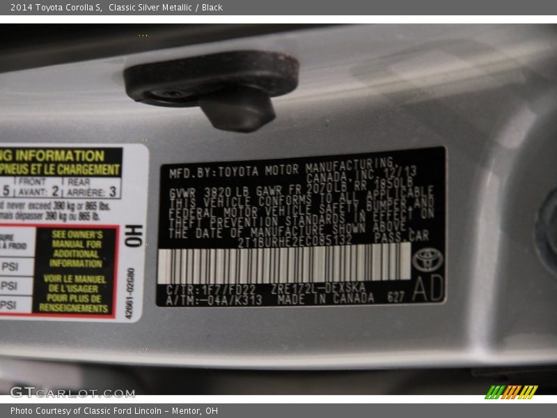 Classic Silver Metallic / Black 2014 Toyota Corolla S