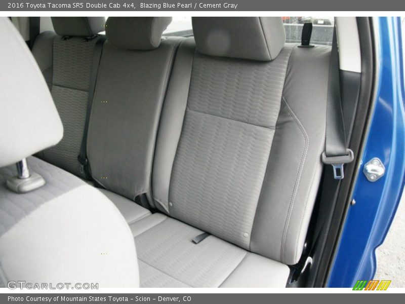 Blazing Blue Pearl / Cement Gray 2016 Toyota Tacoma SR5 Double Cab 4x4