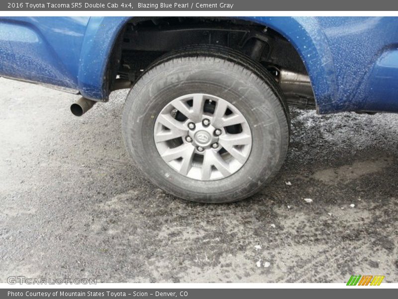 Blazing Blue Pearl / Cement Gray 2016 Toyota Tacoma SR5 Double Cab 4x4
