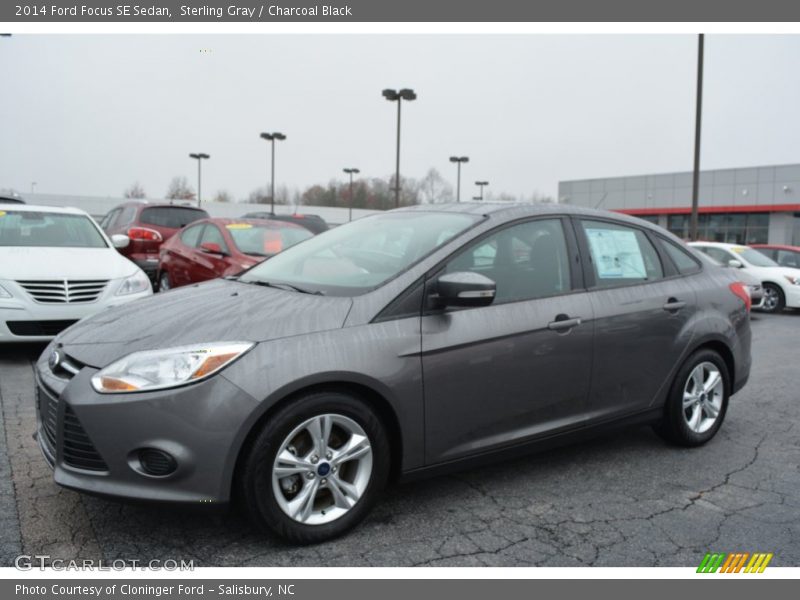 Sterling Gray / Charcoal Black 2014 Ford Focus SE Sedan