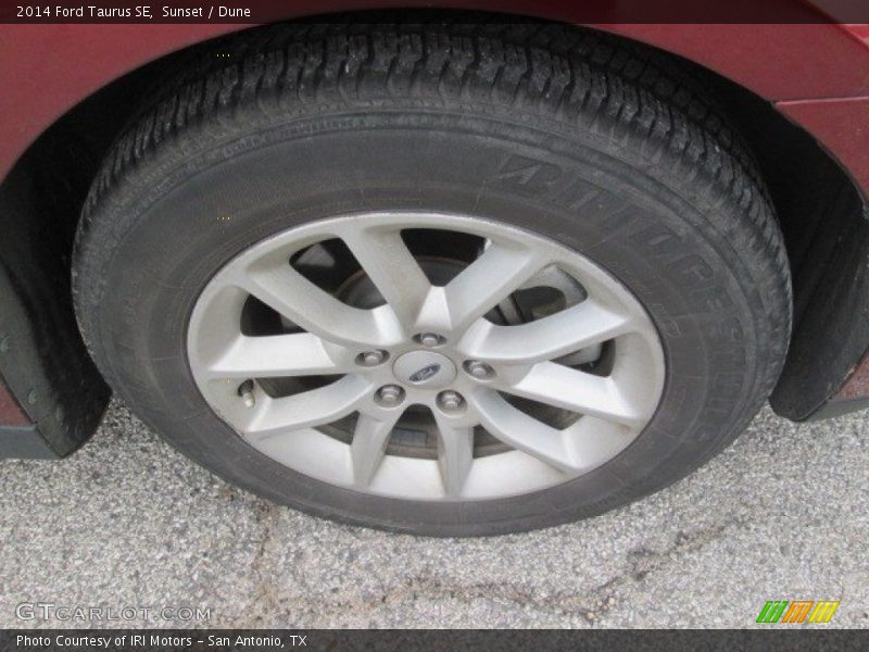 Sunset / Dune 2014 Ford Taurus SE