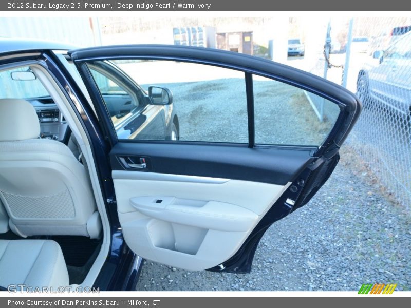 Deep Indigo Pearl / Warm Ivory 2012 Subaru Legacy 2.5i Premium