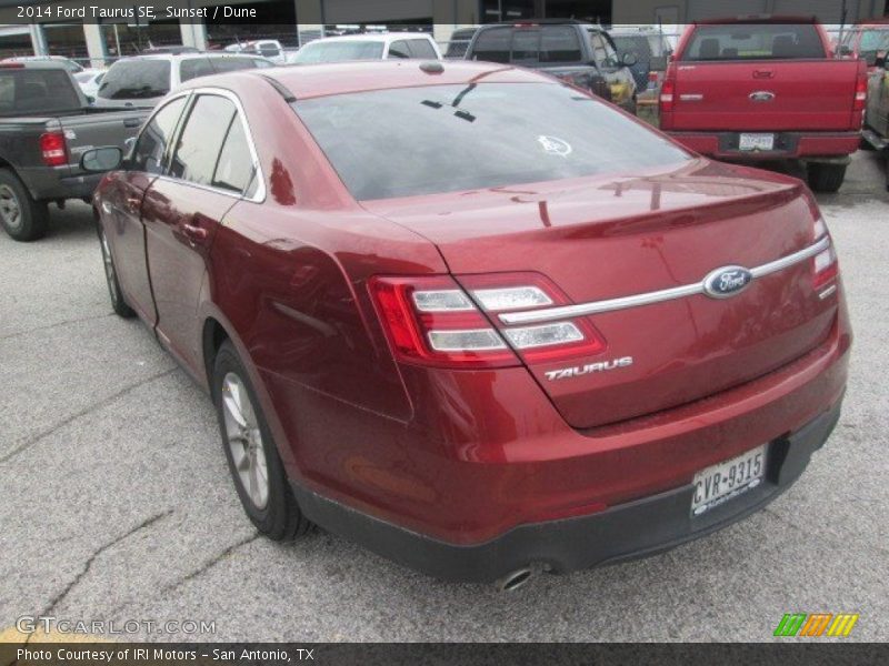 Sunset / Dune 2014 Ford Taurus SE