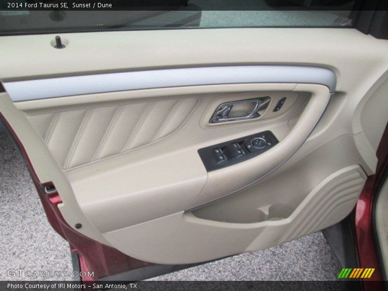 Sunset / Dune 2014 Ford Taurus SE