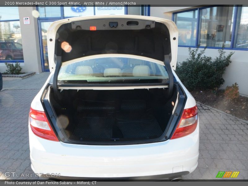 Arctic White / Almond/Mocha 2010 Mercedes-Benz C 300 Sport 4Matic