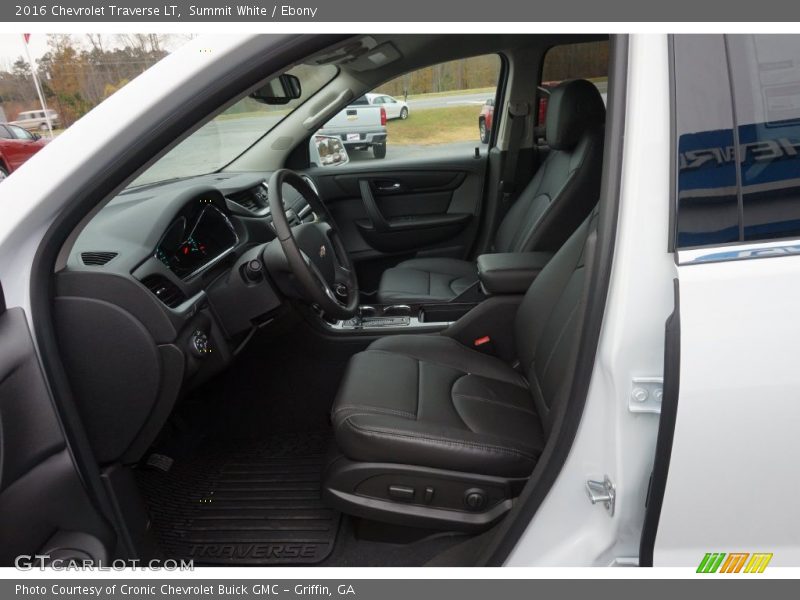 Summit White / Ebony 2016 Chevrolet Traverse LT