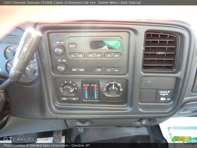 Summit White / Dark Charcoal 2007 Chevrolet Silverado 2500HD Classic LS Extended Cab 4x4