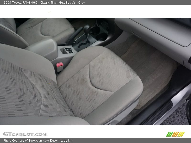 Classic Silver Metallic / Ash Gray 2009 Toyota RAV4 4WD