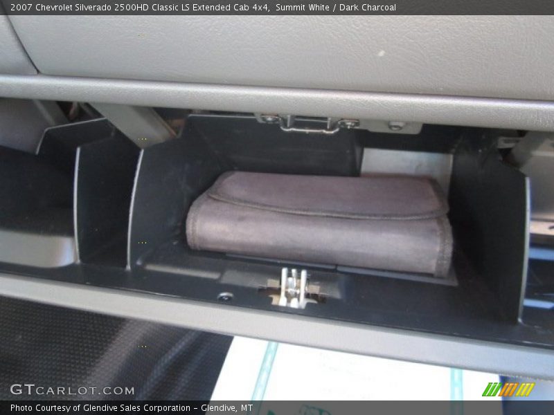 Summit White / Dark Charcoal 2007 Chevrolet Silverado 2500HD Classic LS Extended Cab 4x4