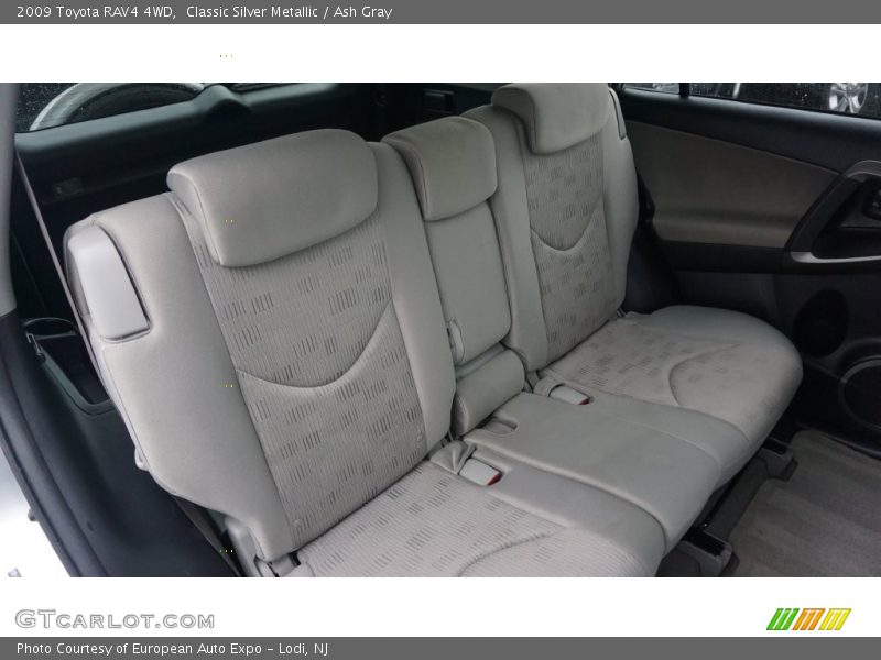 Classic Silver Metallic / Ash Gray 2009 Toyota RAV4 4WD