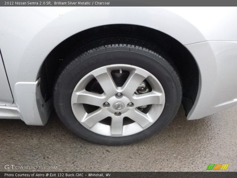 Brilliant Silver Metallic / Charcoal 2012 Nissan Sentra 2.0 SR