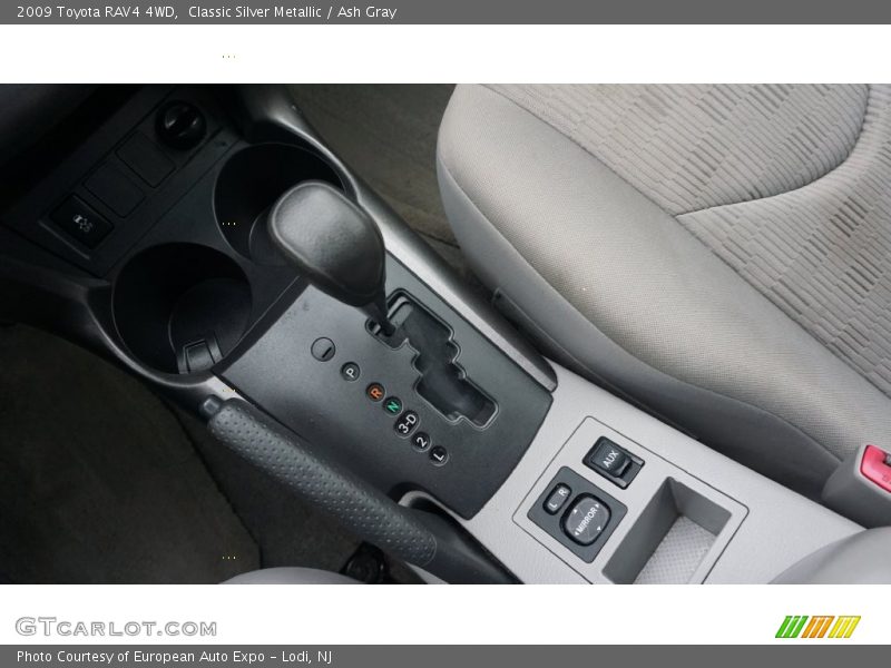 Classic Silver Metallic / Ash Gray 2009 Toyota RAV4 4WD