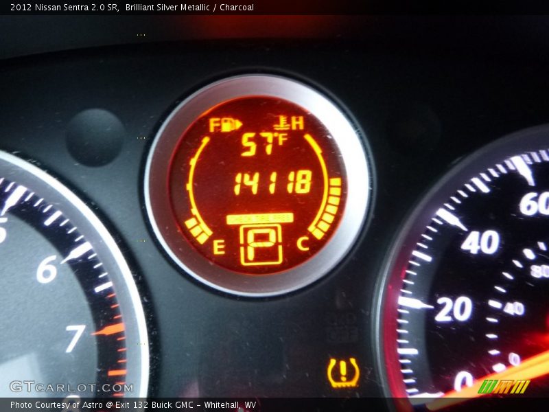 Brilliant Silver Metallic / Charcoal 2012 Nissan Sentra 2.0 SR