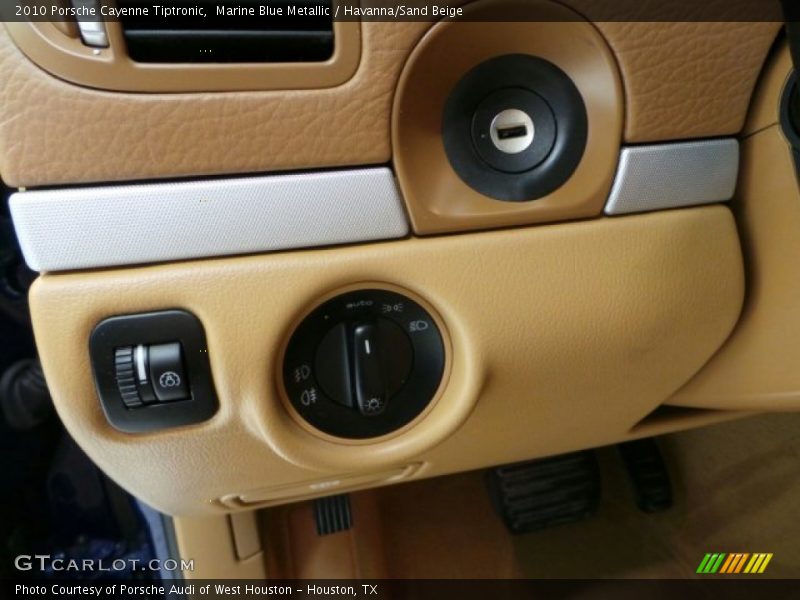 Marine Blue Metallic / Havanna/Sand Beige 2010 Porsche Cayenne Tiptronic